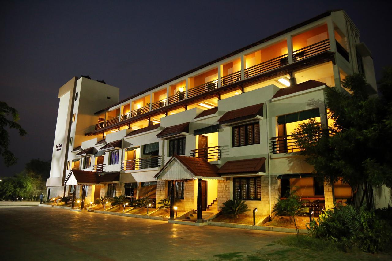 Seagate Church View Resorts Velankanni Buitenkant foto
